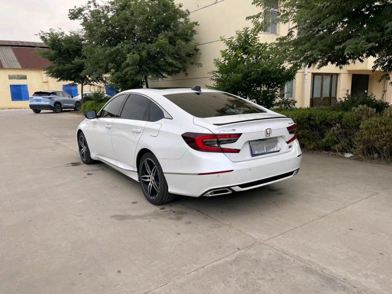 徐州23年本田雅阁3