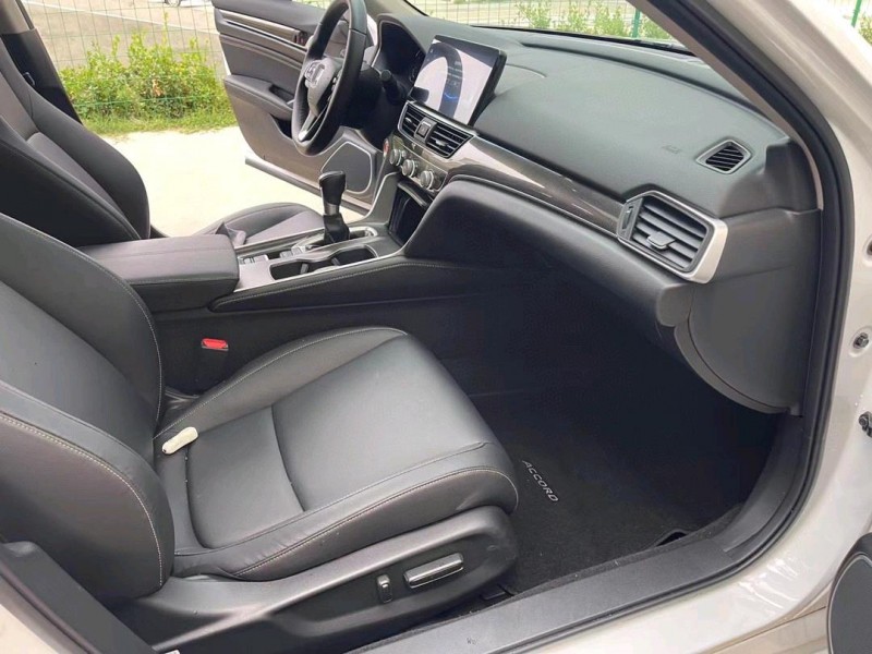 徐州23年本田雅阁4