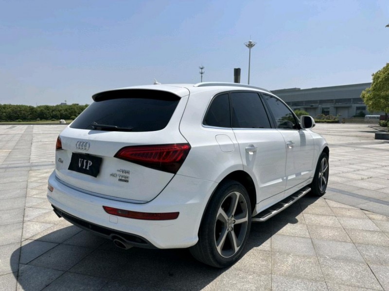 盐城17年奥迪Q58
