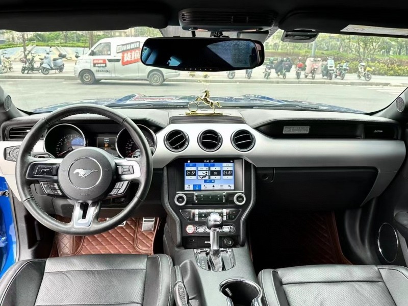 东莞17年福特野马5