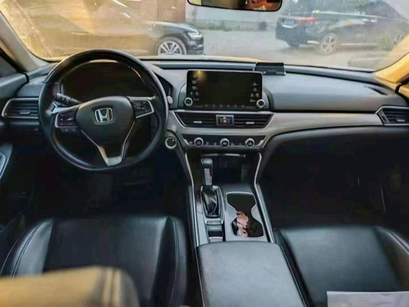 保定19年本田雅阁6