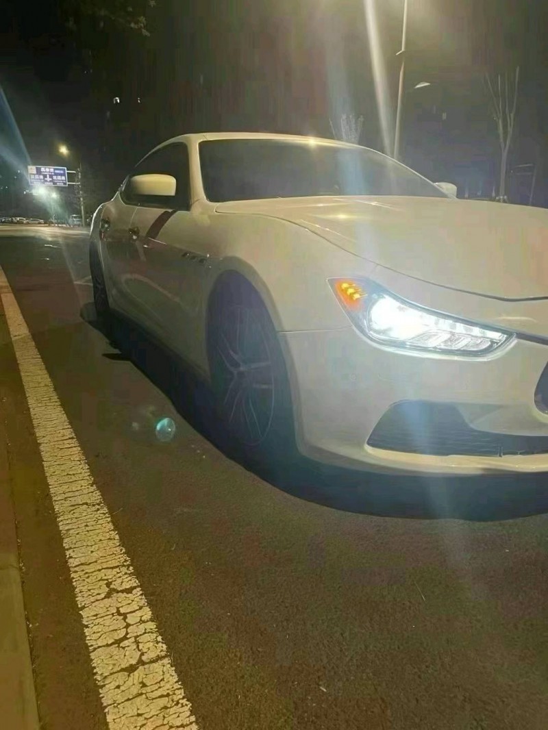 潍坊14年玛莎拉蒂Ghibli2