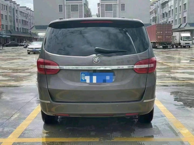 汕头18年别克GL86