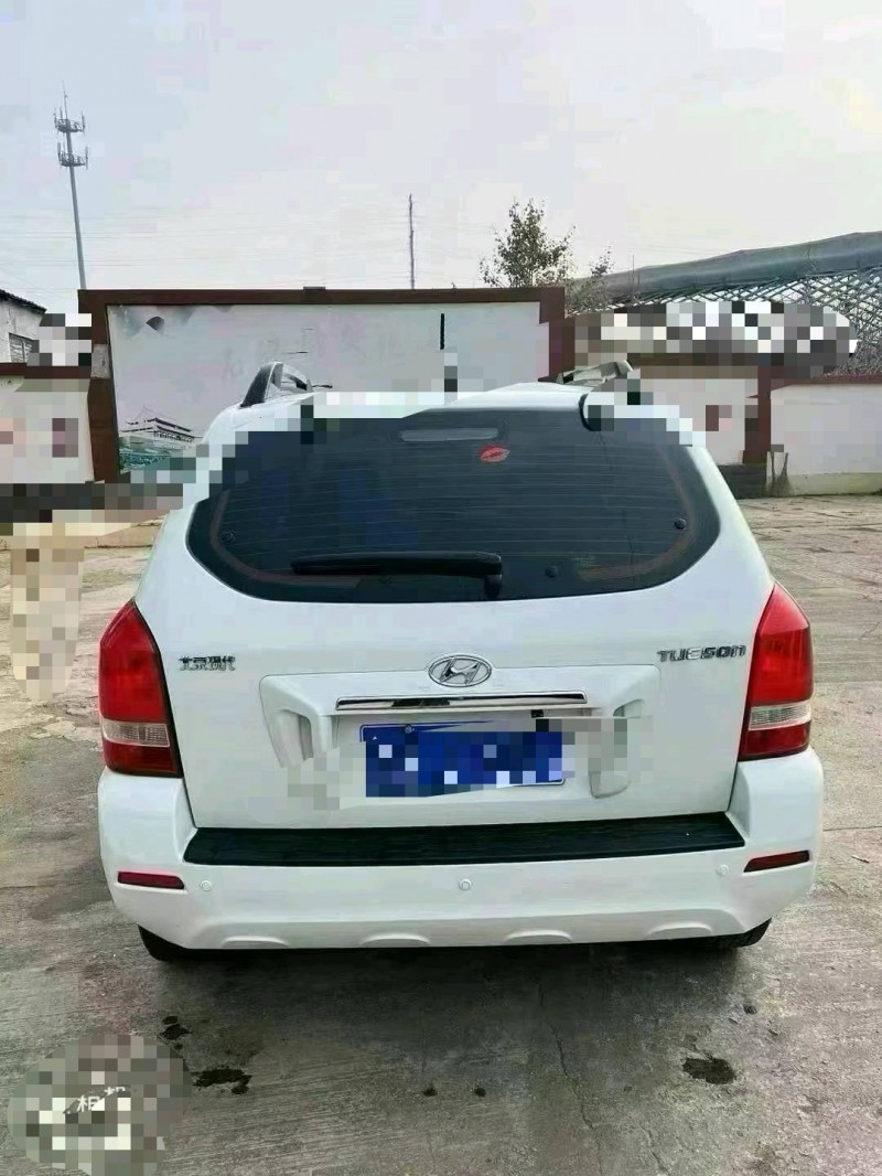 潍坊15年现代途胜8