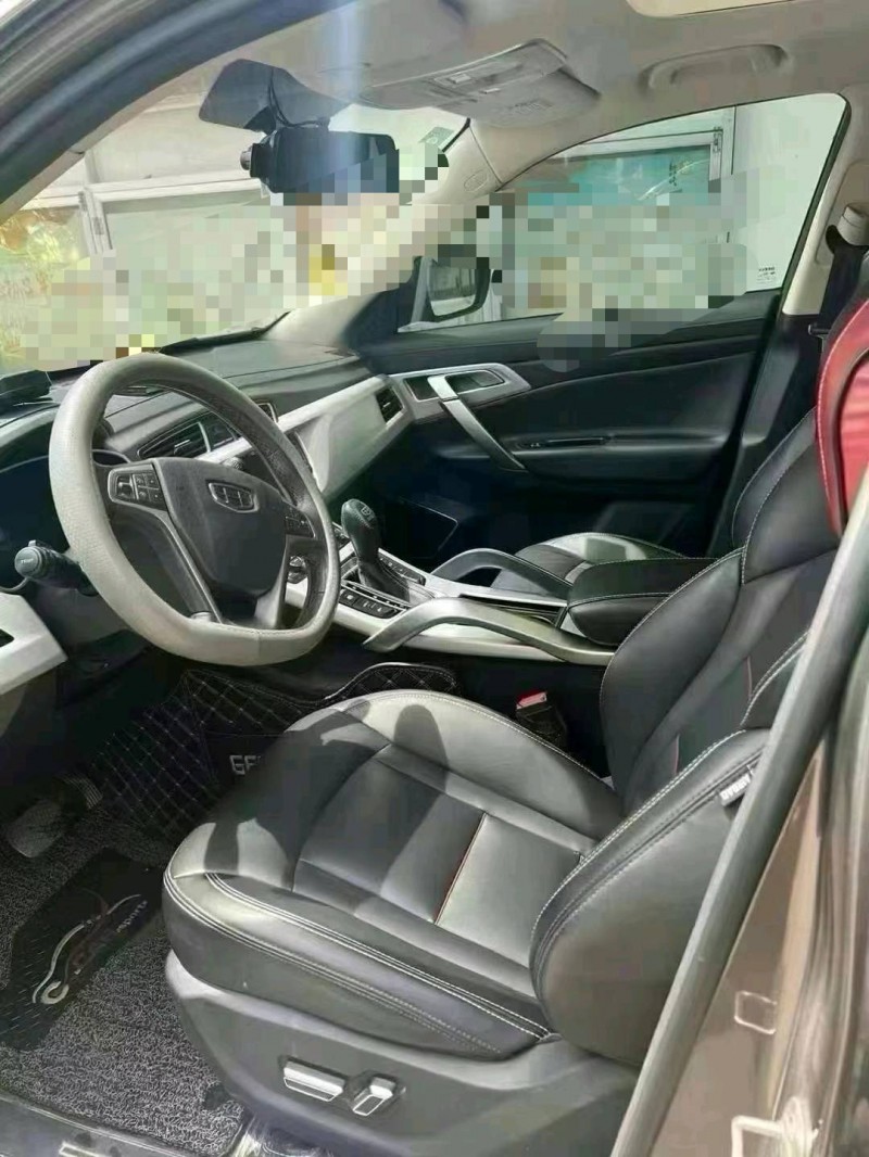 潍坊18年吉利博越5