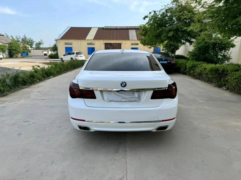 徐州13年宝马7系9
