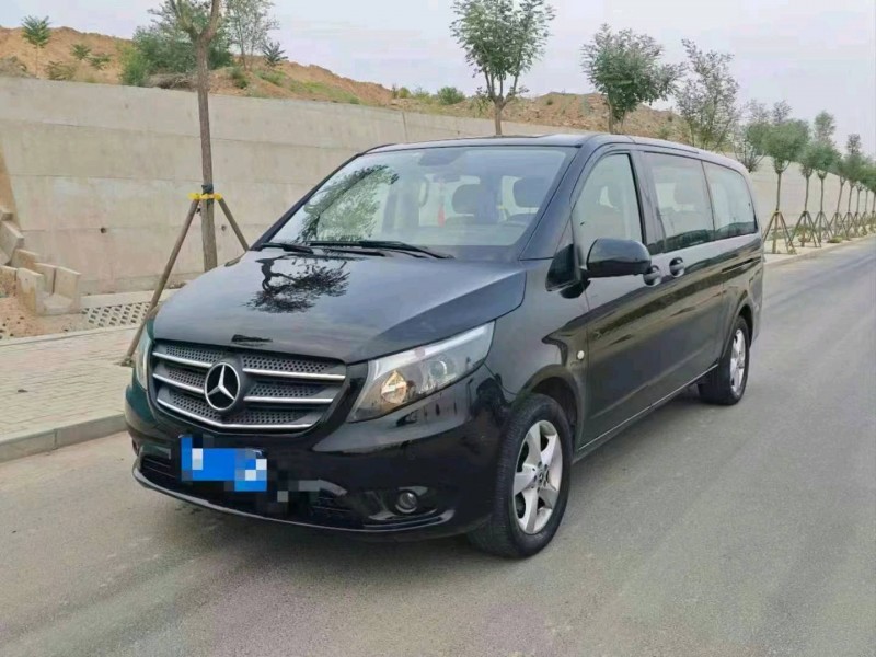 邯郸19年奔驰威霆2