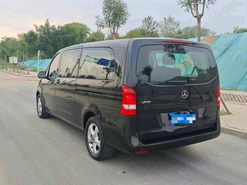 邯郸19年奔驰威霆7