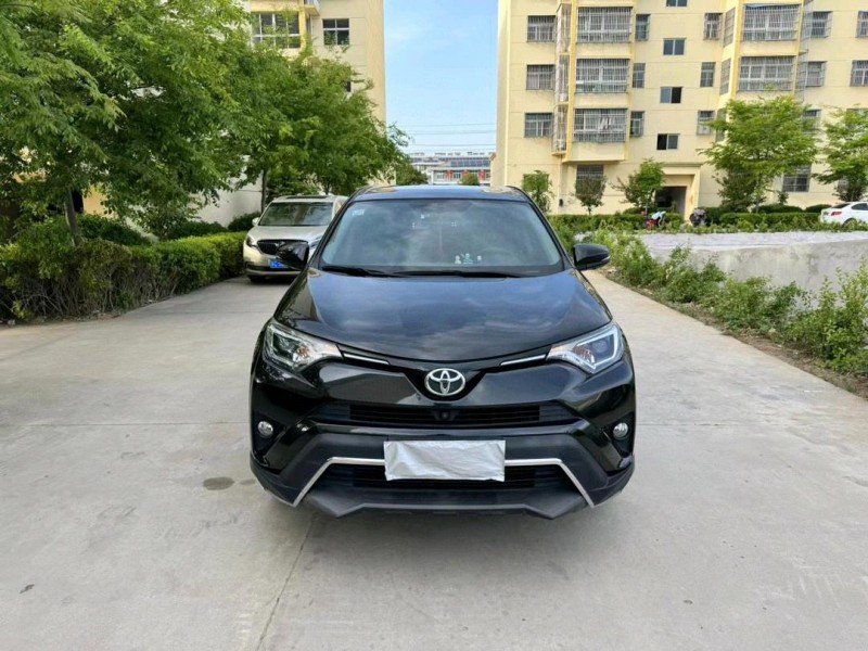 徐州19年丰田RAV4荣放1