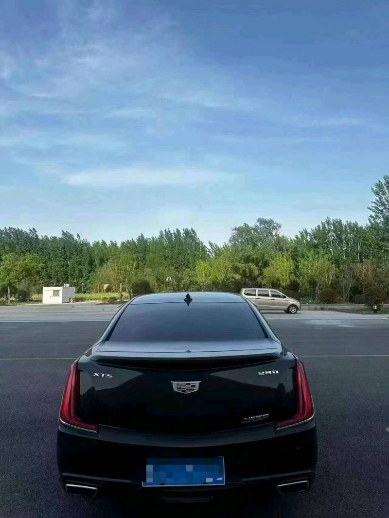 烟台18年凯迪拉克XTS9