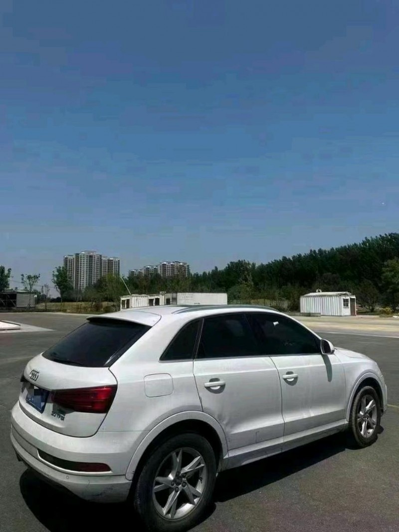 东营19年奥迪Q37