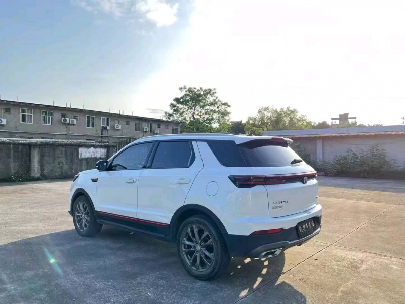 桂林20年長安汽車CS556