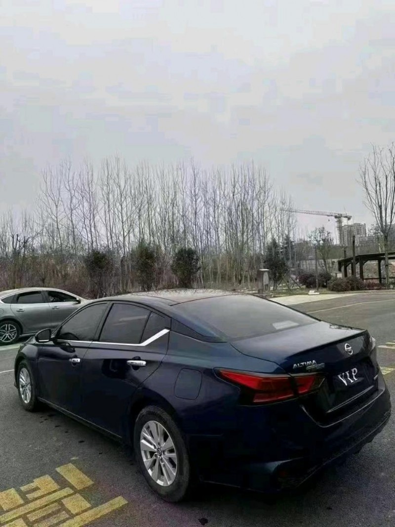 东营20年日产天籁6