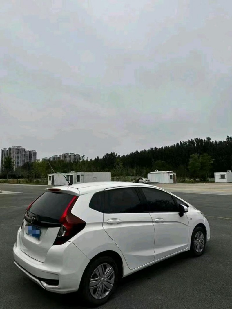 枣庄20年本田飞度7