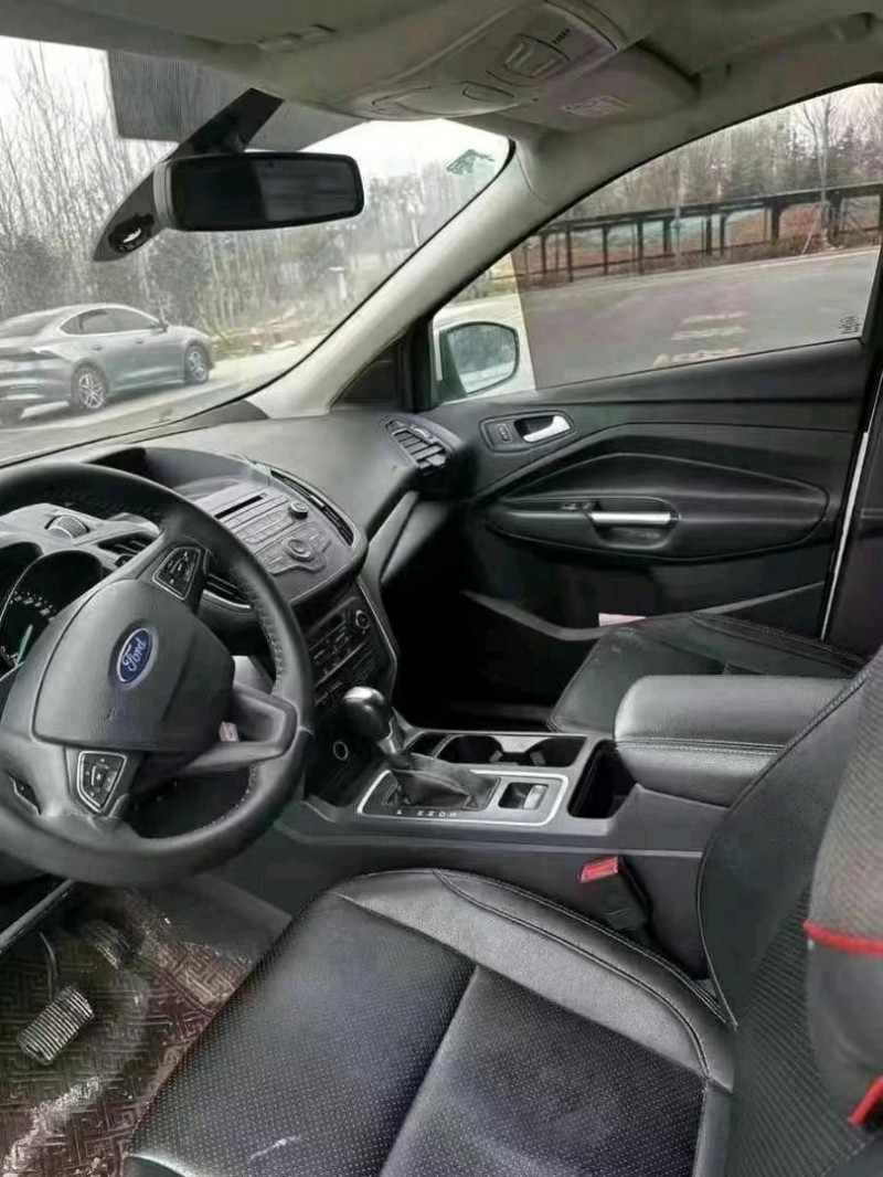 烟台16年福特翼虎7