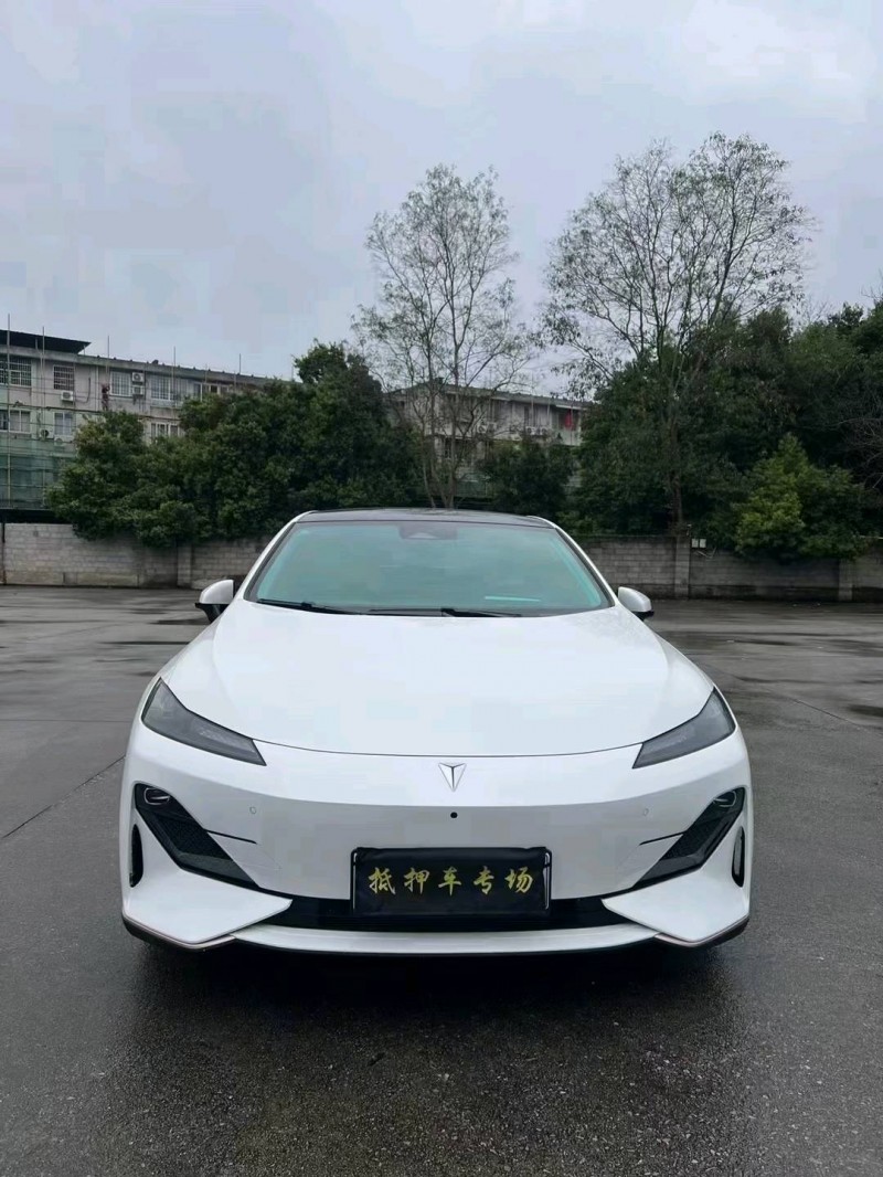 桂林23年長安汽車深藍1