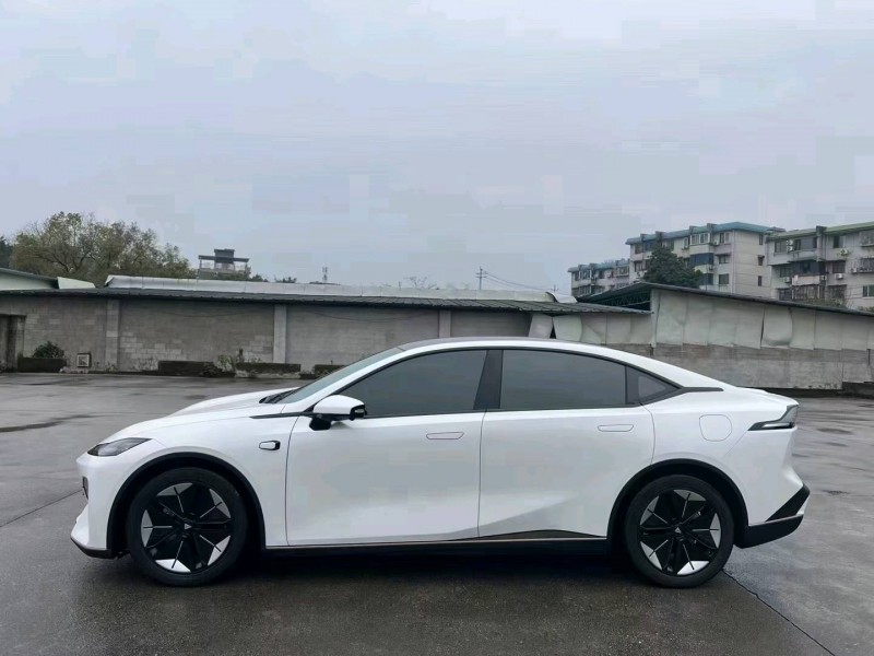 桂林23年長安汽車深藍10