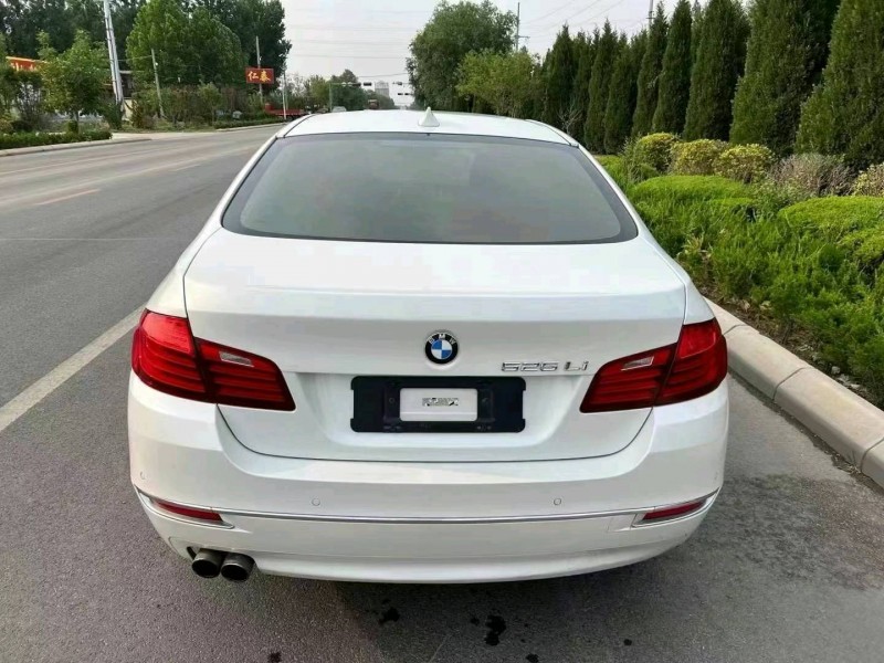 潍坊16年宝马5系9