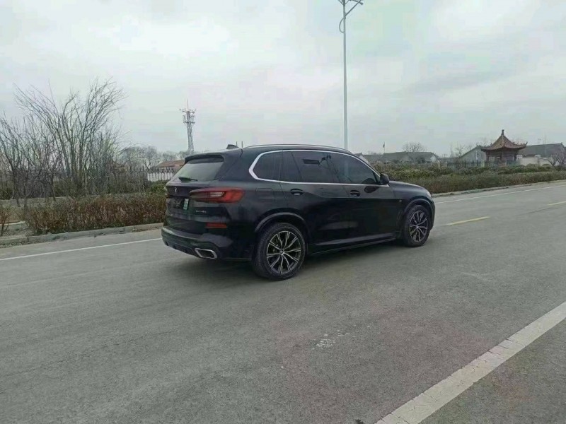 烟台21年宝马X55