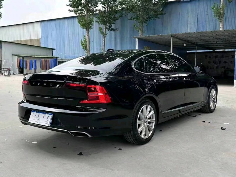 东营21年沃尔沃S904
