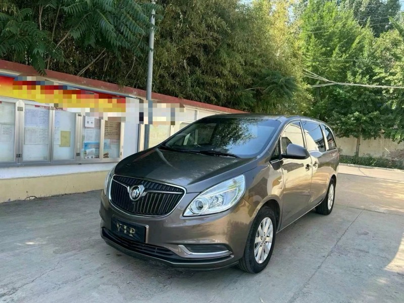 潍坊17年别克GL82