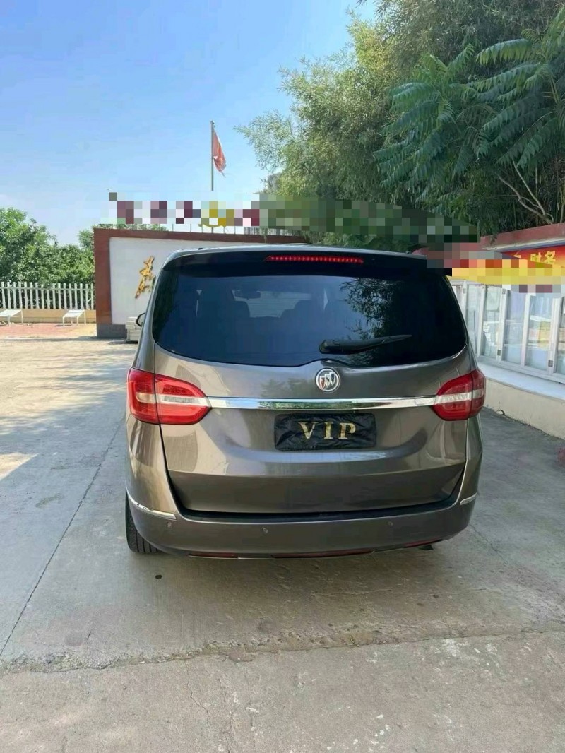 潍坊17年别克GL89