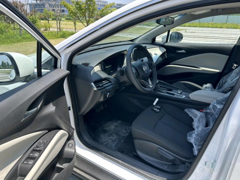 盐城23年别克微蓝5