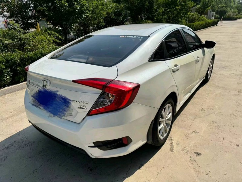 济宁18年本田思域7