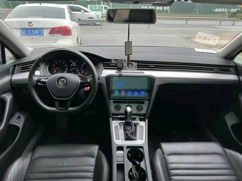 佛山19年大众迈腾8