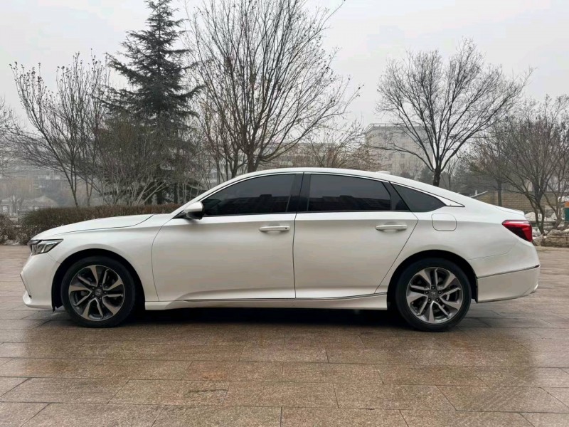 邢台19年本田英诗派8