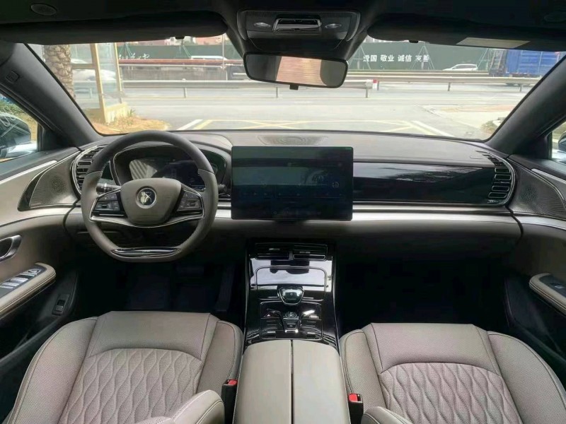 佛山23年比亚迪汉8