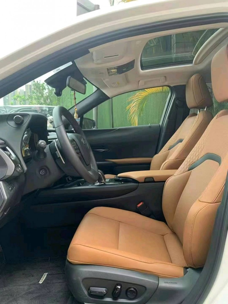 佛山21年雷克萨斯ES9