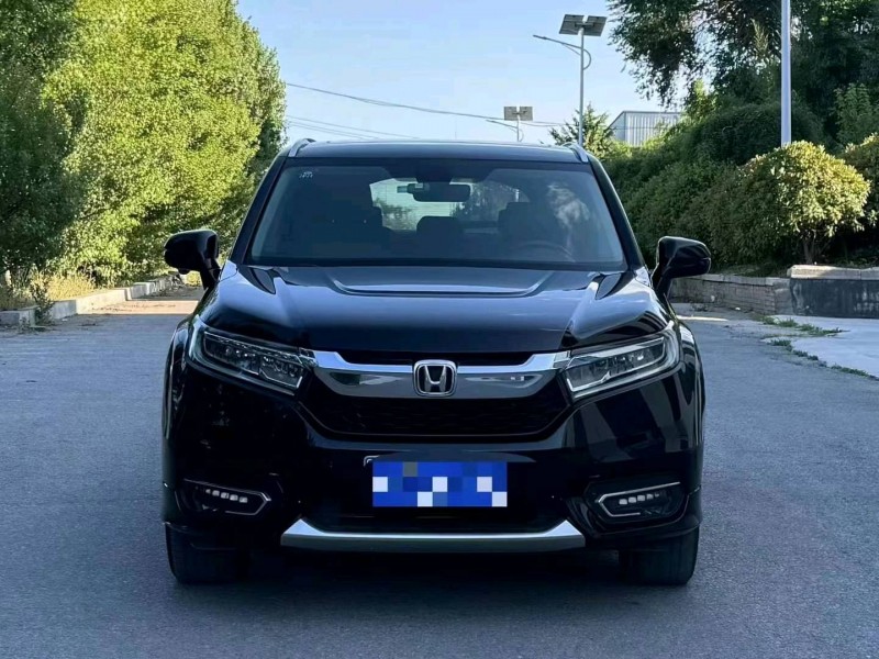 青岛17年本田冠道1