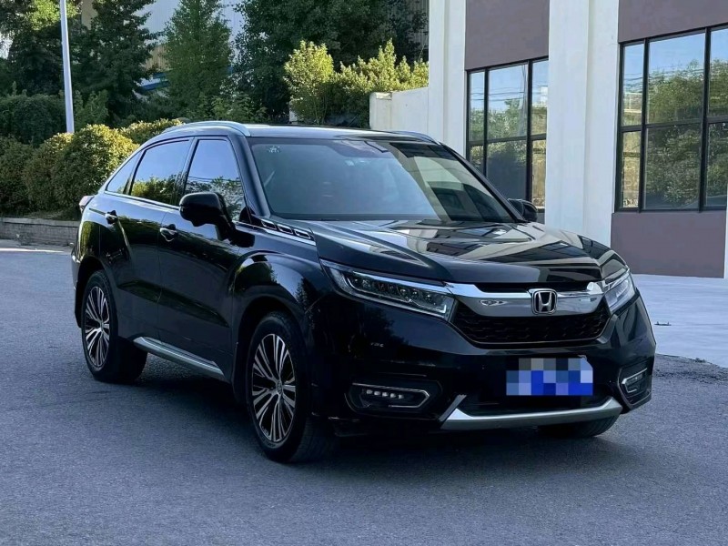 青岛17年本田冠道3