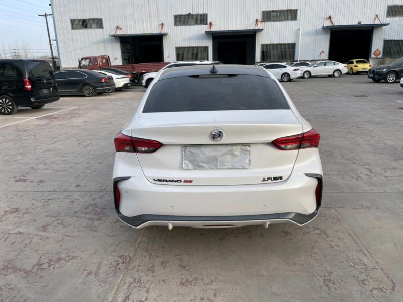 徐州22年别克威朗9