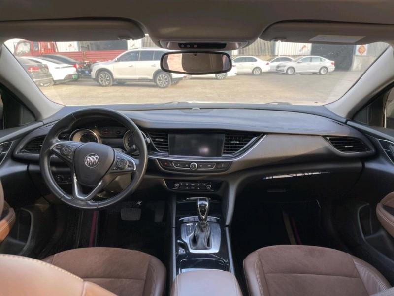 徐州19年别克君威4