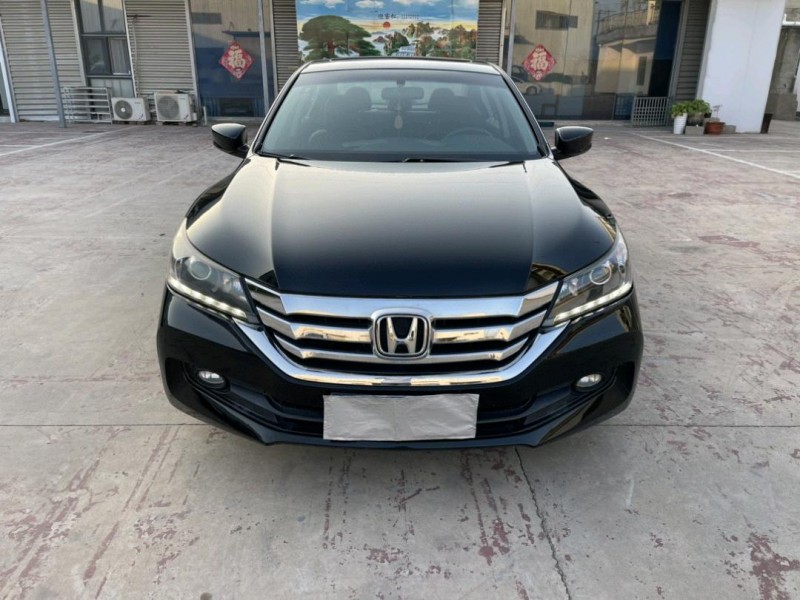 徐州15年本田雅阁1