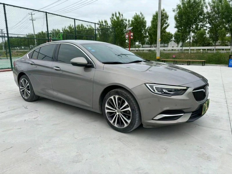 徐州18年别克君威3