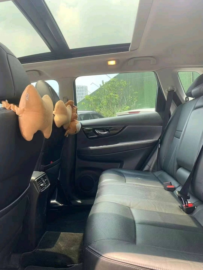 佛山20年日产奇骏8