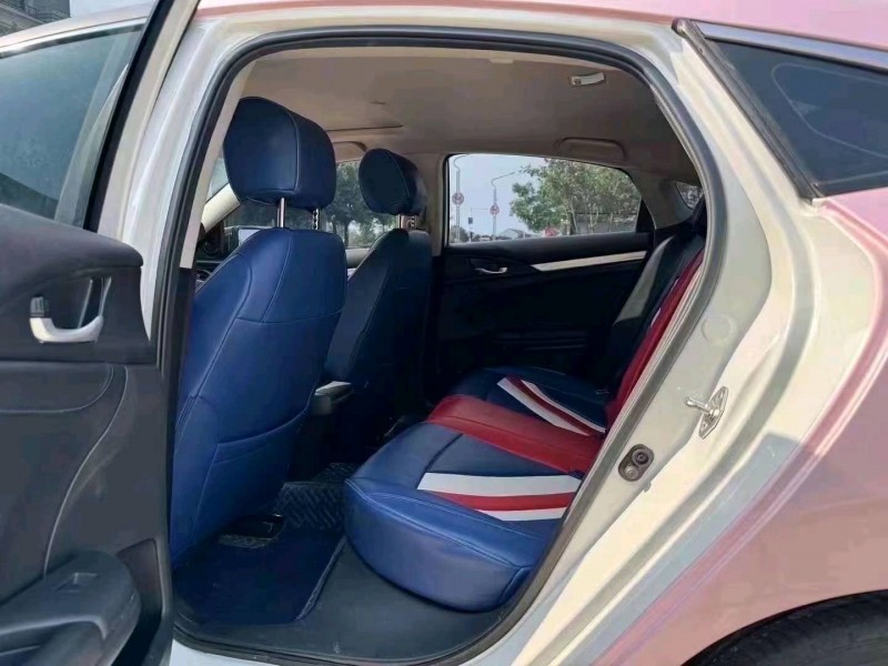 东营21年本田思域8