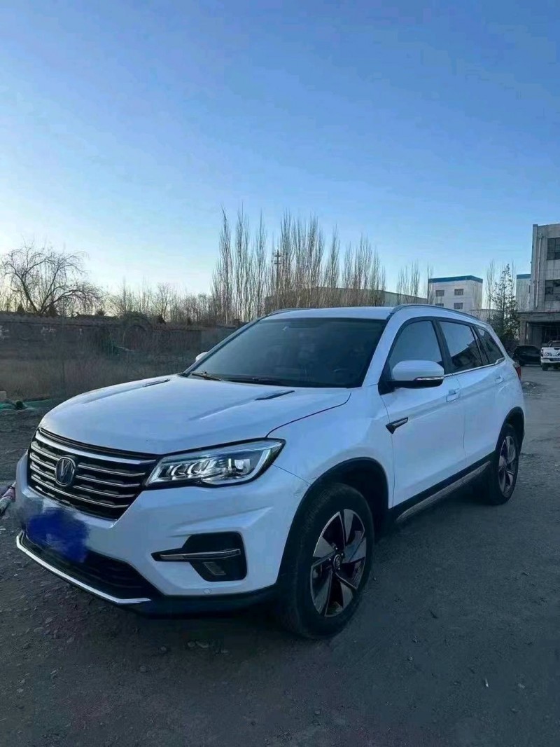 东营19年长安汽车CS754