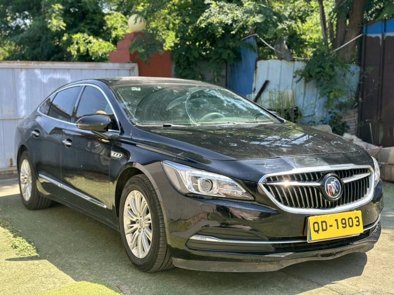 青岛17年别克君越2