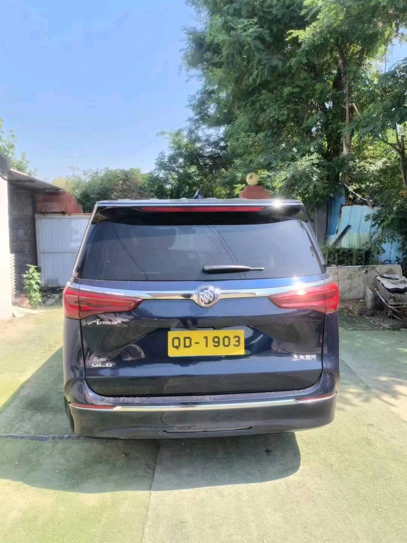 青岛21年别克GL86