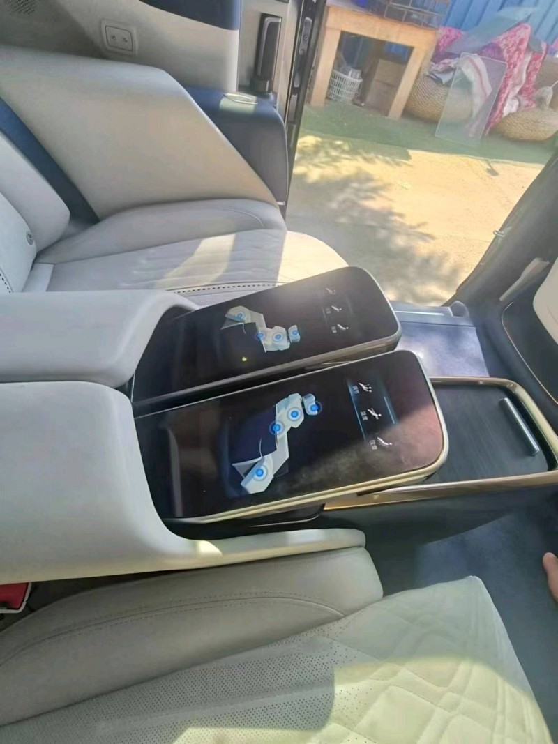 青岛21年别克GL87