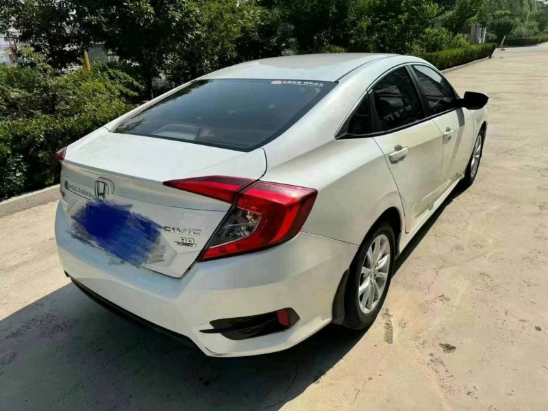 东营19年本田思域8