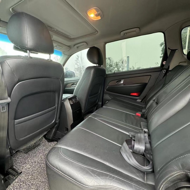 东莞14年双龙雷斯特6