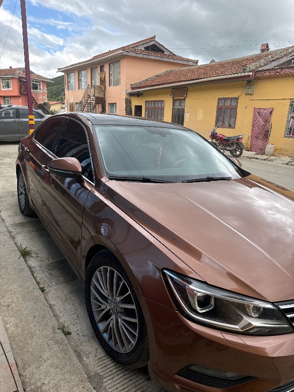 成都15年大众凌渡3