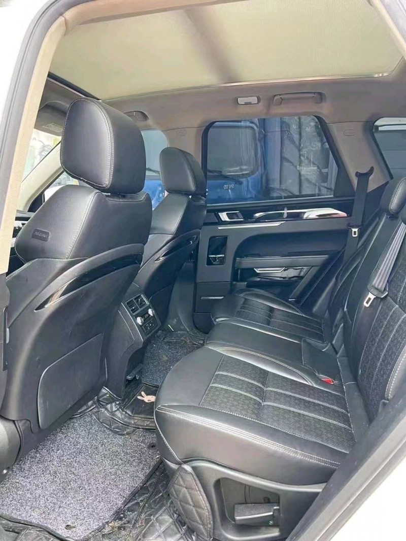 佛山19年众泰T8004