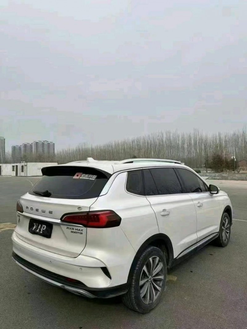 东营20年荣威RX56