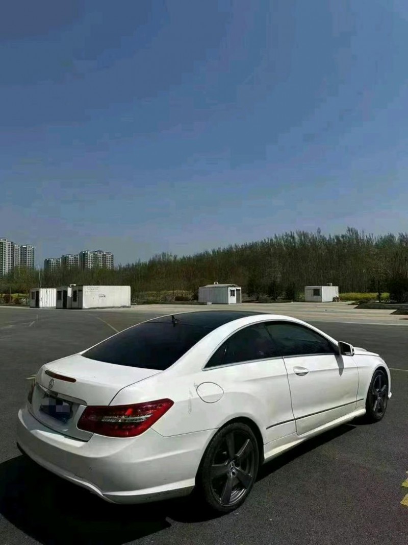 东营13年奔驰E7